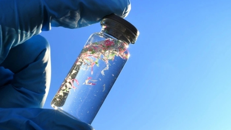 Biodegradable polymer sample showcasing bio-based plastic alternative technology